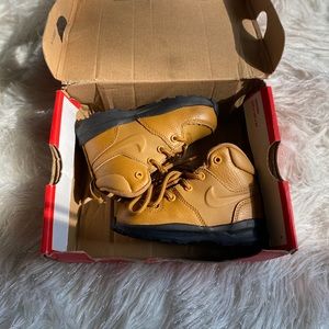 Nike boots